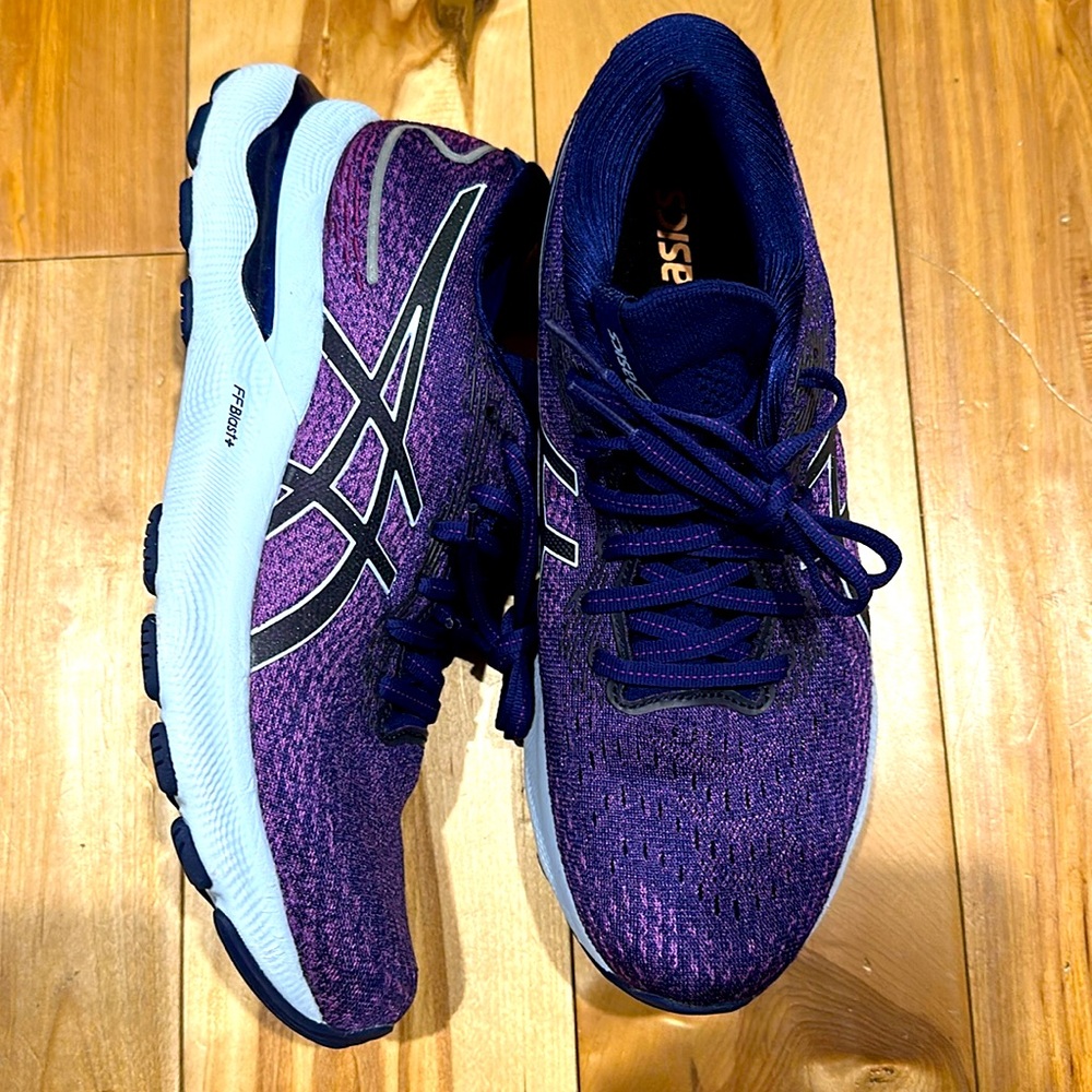 ASICS Nimbus 24